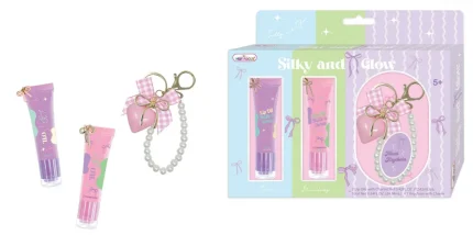 Hot Focus Silky & Glow Lip Oil Set – Grape and Strawberry Scented Lip Oils with Heart-Shaped Pearl Keychain for Kids, Ages 5+