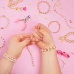 Fashion Angels Luxe Life High Society Jewellery Making Kit – Gold Chains, Faux Pearls and Crystal Beads for Girls, Ages 8+ -
