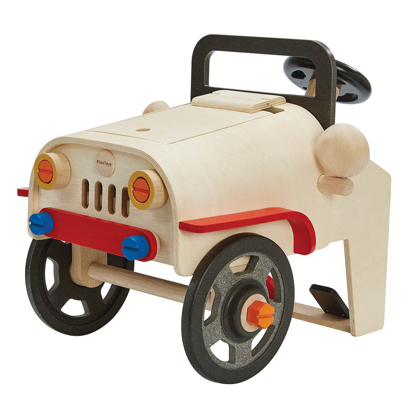 3494.jpg PlanToys Motor Mechanic – Wooden Pretend Play Set with Steering Wheel, Gearshift and Tire-Changing Tool for Kids