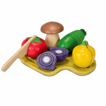 PlanToys Assorted Vegetable Set – Wooden Pretend Play Food with 5 Sliceable Vegetables for Kids