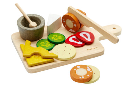 PlanToys Cheese & Charcuterie Board – Wooden Pretend Play Food Set, European-Style Appetizer for Kids