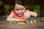 PlanToys Mosaic – Wooden Pattern Building Set with 26 Geometric Pieces for Kids - view 2