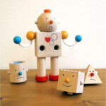 PlanToys Build-A-Robot – Wooden Robot Building Toy with 4 Interchangeable Heads for Kids - view 3
