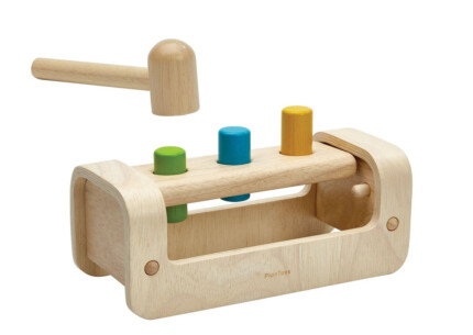 PlanToys Pounding Bench – Reversible Wooden Pounding Toy for Hand-Eye Coordination for Toddlers