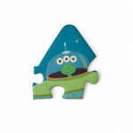 Scratch Europe Contour Puzzle Space – Shaped Space and Funny Aliens Jigsaw Puzzle in Cardboard Box, Ages 3+ - view 3