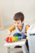 PlanToys Oval Xylophone – Wooden Musical Toy, Rubberwood Xylophone for Kids, Ages 1+ - view 3