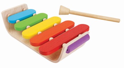 PlanToys Oval Xylophone – Wooden Musical Toy, Rubberwood Xylophone for Kids, Ages 1+