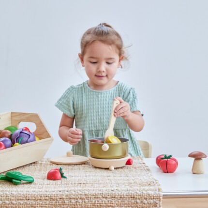 PlanToys Cookery Set – Wooden Pretend Play Kitchen Toy with Pot, Ladle and Stove for Kids, Ages 2+ - view 2