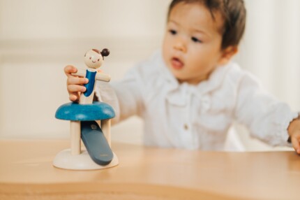 PlanToys Jumping Gymnast – Press-the-Base Spring-Up Gymnast Toy for Babies, Ages 1+ - view 2