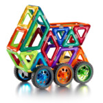 GeoSmart Space Truck – 43 Piece Magnetic Construction Set to Build Space Vehicles with Trailers and Six Wheels - view 4