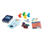 Peaceable Kingdom Space Escape – Cooperative Board Game with 1 Game Board and 51 Cards for Kids - view 4