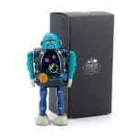 Mr & Mrs Tin Starbot Collectors Item – Collectible Robot Figure Limited to 2000 Pieces Worldwide, Approx. 15 cm High, Ages 3+