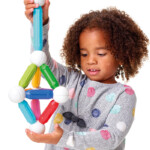 SmartMax Starter Set – 23 Piece Magnetic Building Set with Oversized Pieces for Toddlers - view 3